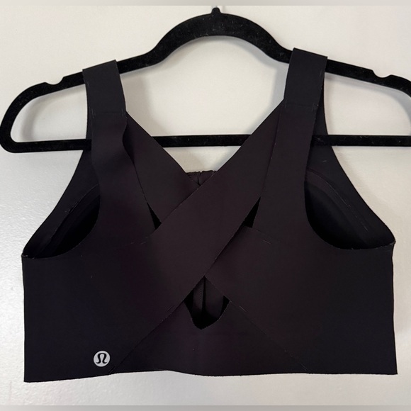 Lululemon Black Enlite Bra - Picture 3 of 4